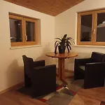Zum Schwarzen Hirsch Apartamento Dalaas