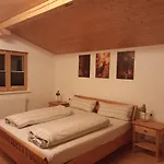 Zum Schwarzen Hirsch Apartamento Dalaas