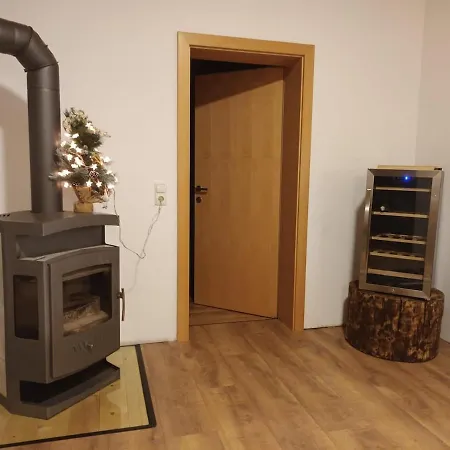Zum Schwarzen Hirsch Apartament *