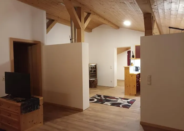 Zum Schwarzen Hirsch Apartment